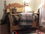 Mennonite Made 4 Post Oak Queen Bed Set
